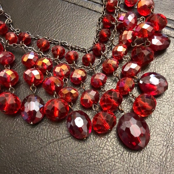 ♥️Deep Cranberry statement set!♥️ - Picture 2 of 3